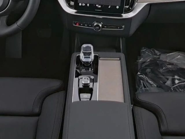 Volvo XC90 AWD Dark Plus T8