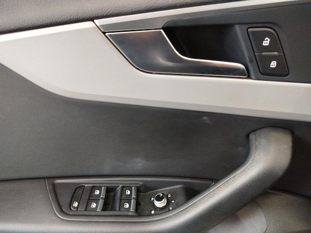 Audi A4 40 TFSI Avant S-Tronic