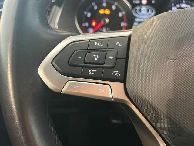 Volkswagen Passat 1.5 TSI Business DSG Variant