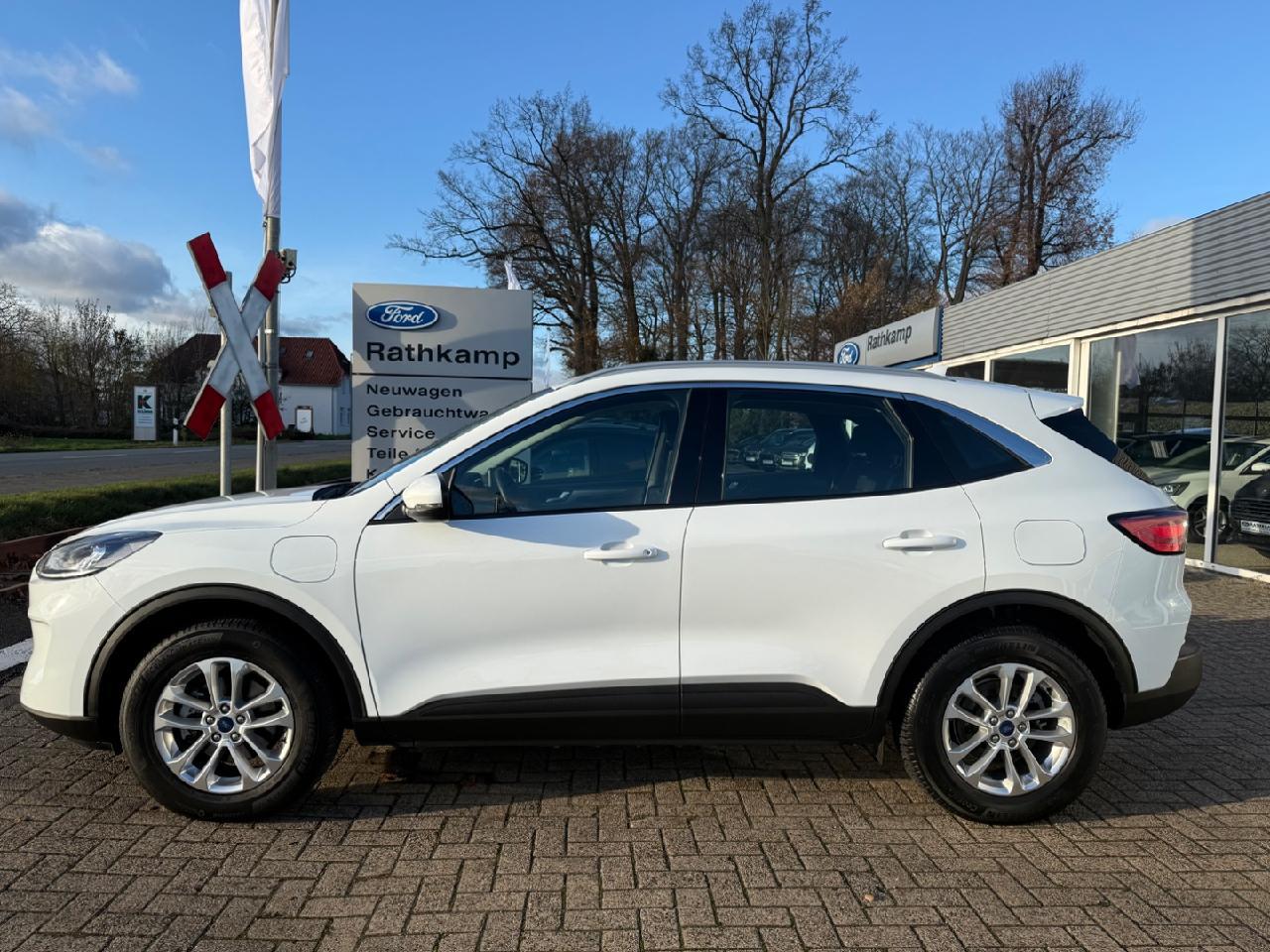 Ford Kuga Hybrid Plug in Hybrid Titanium