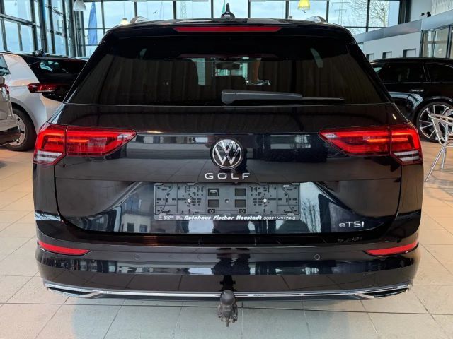 Volkswagen Golf 1.5 eTSI Style Variant