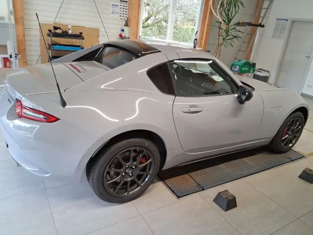 Mazda MX-5 SkyActiv