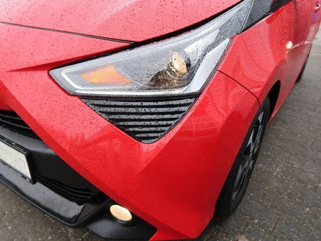 Toyota Aygo X Hatchback Play Team D