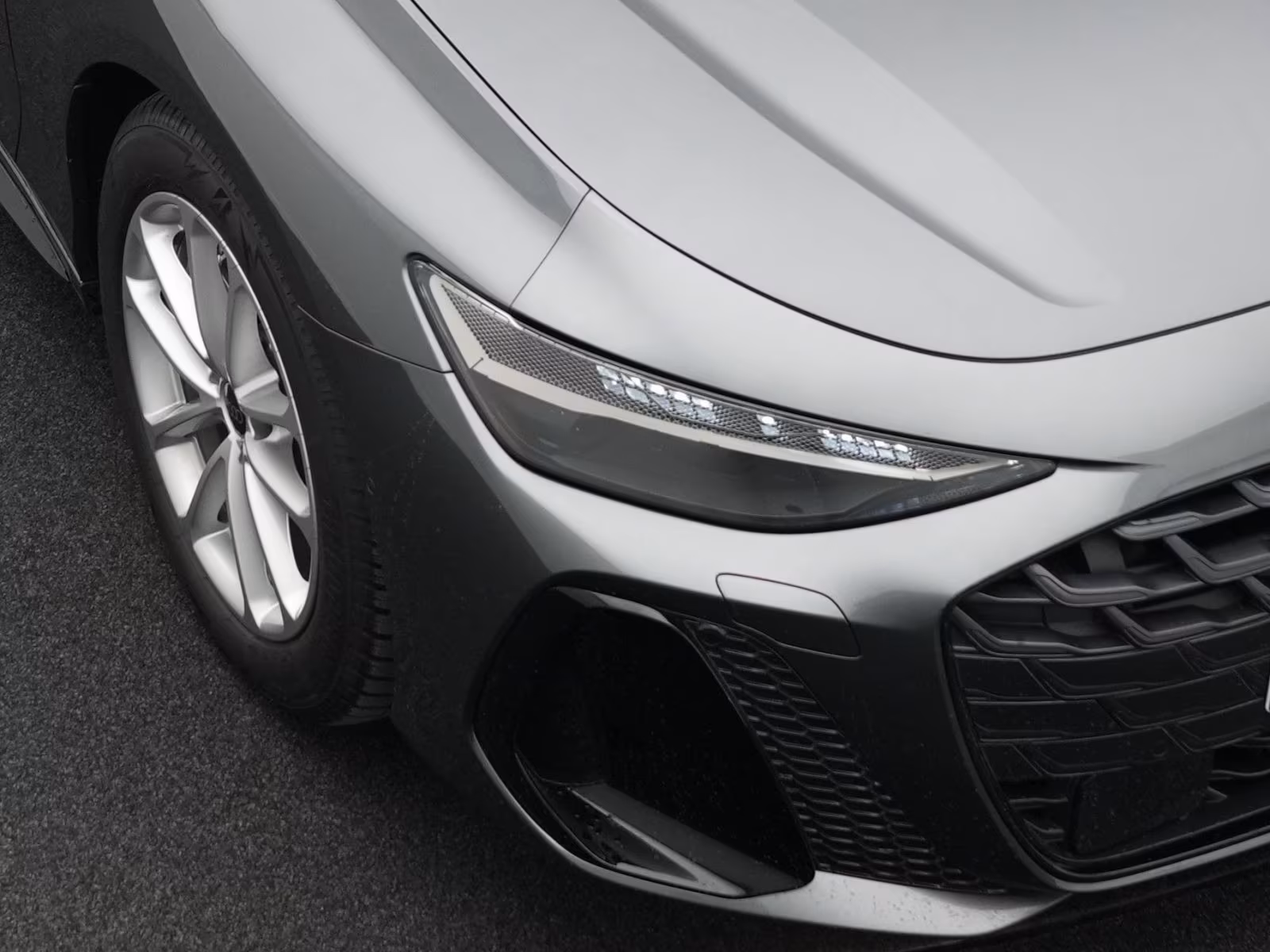 Audi A6 Avant Quattro S-Line