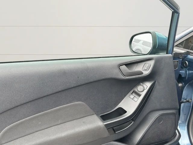 Ford Fiesta Cool & Connect