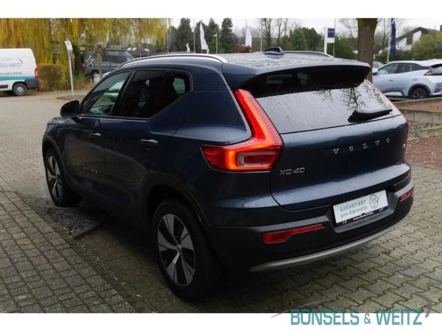 Volvo XC40 Momentum