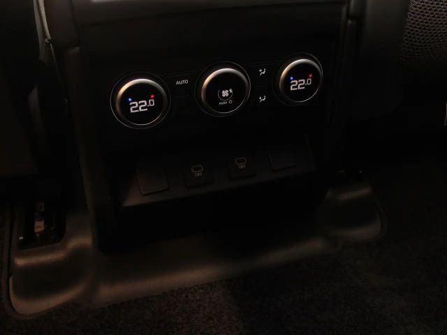 Land Rover Defender D300 SE