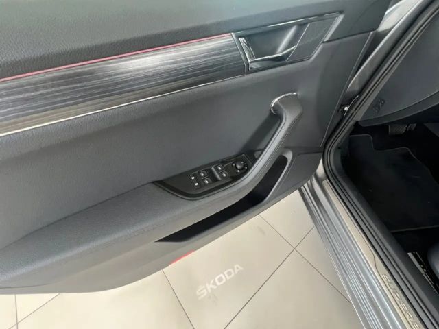 Skoda Superb 2.0 TDI Combi