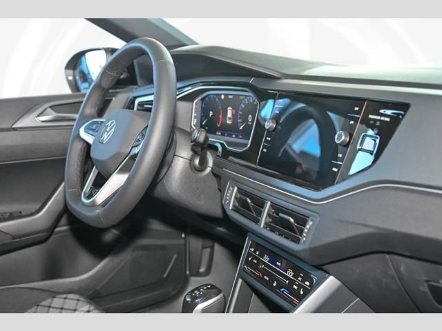 Volkswagen Taigo 1.0 TSI DSG R-Line