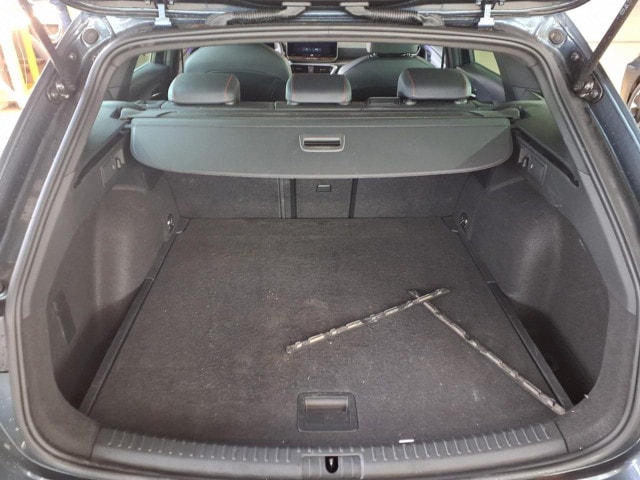 Seat Leon 1.5 eTSI DSG FR-lijn Sportstourer