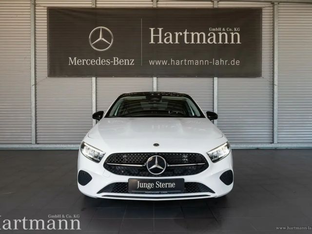 Mercedes-Benz A 200 Progressive