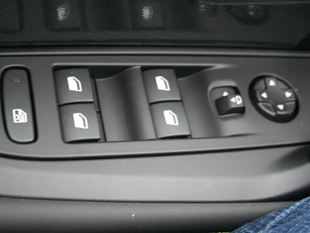 Peugeot 208 GT-Line Hybrid