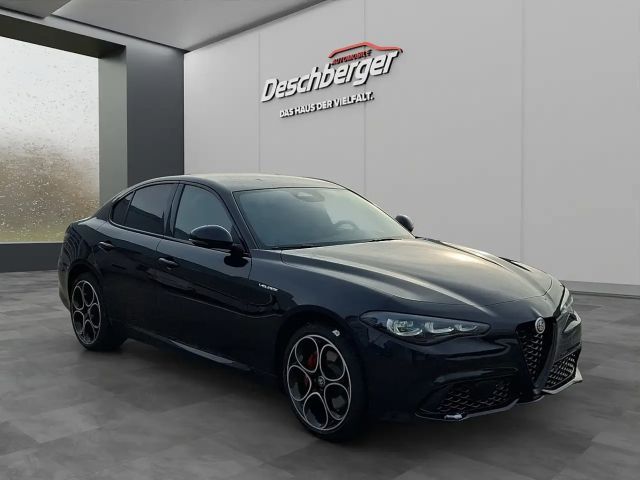 Alfa Romeo Giulia AT8 Q4 Veloce