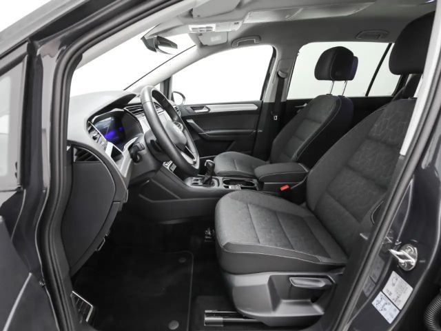 Volkswagen Touran 1.5 TSI DSG Move