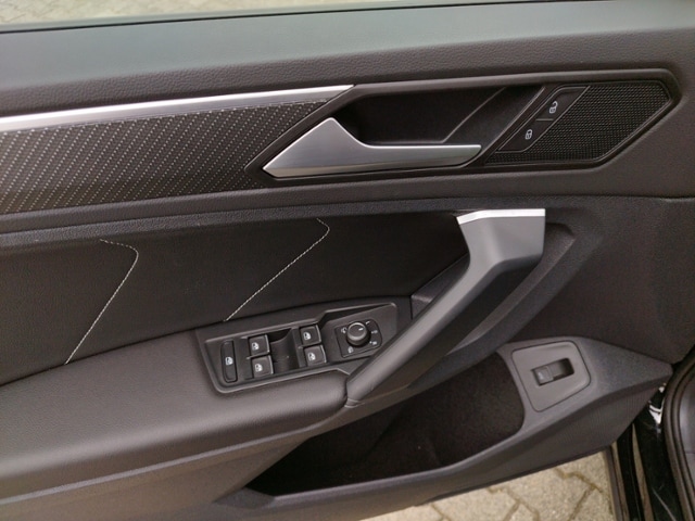 Volkswagen Tiguan 2.0 TSI DSG IQ.Drive R-Line