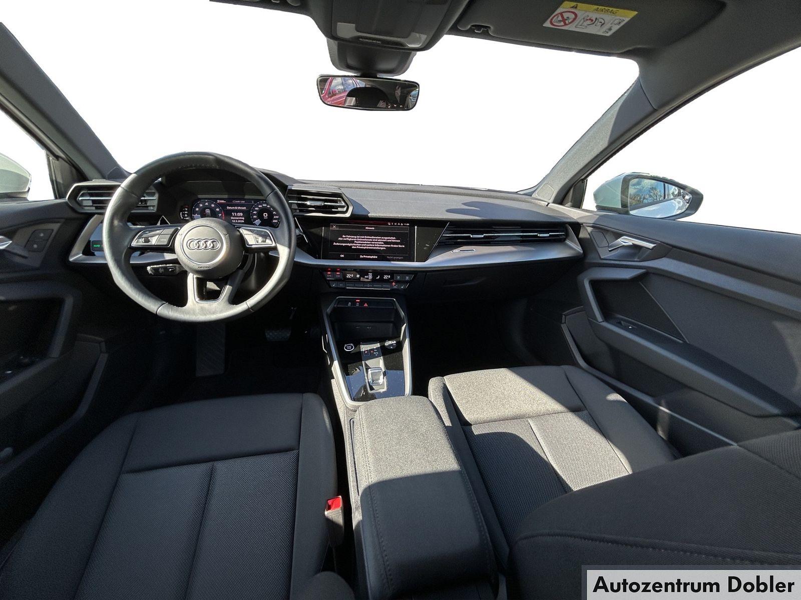 Audi A3 30 TFSI S-Tronic Sedan Sportback