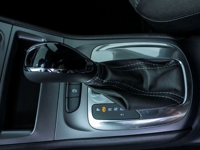 Opel Astra Edition Sports Tourer Turbo