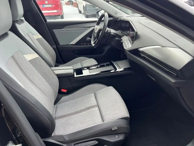 Opel Astra Elegance Hybrid Innovation