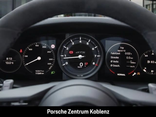 Porsche 992 Cabrio Carrera GTS