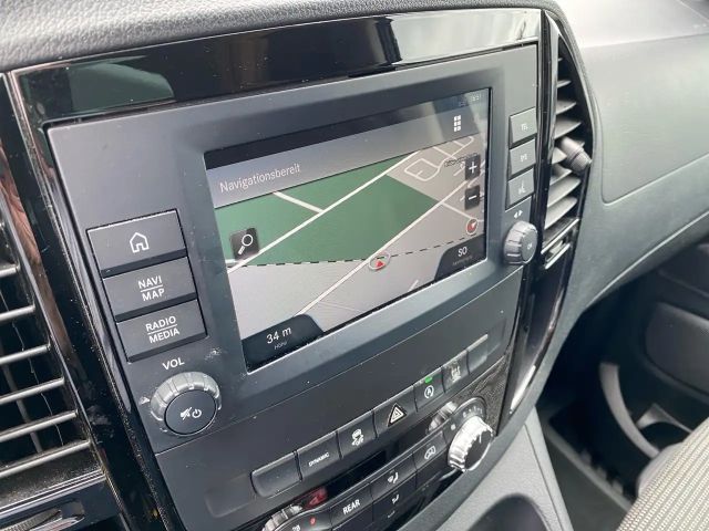 Mercedes-Benz Marco Polo Activity