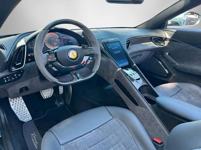 Ferrari Roma Spider