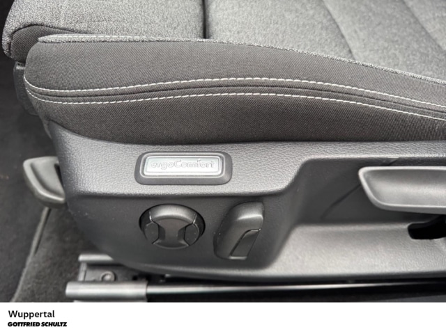 Volkswagen Passat 1.5 TSI Business DSG Variant