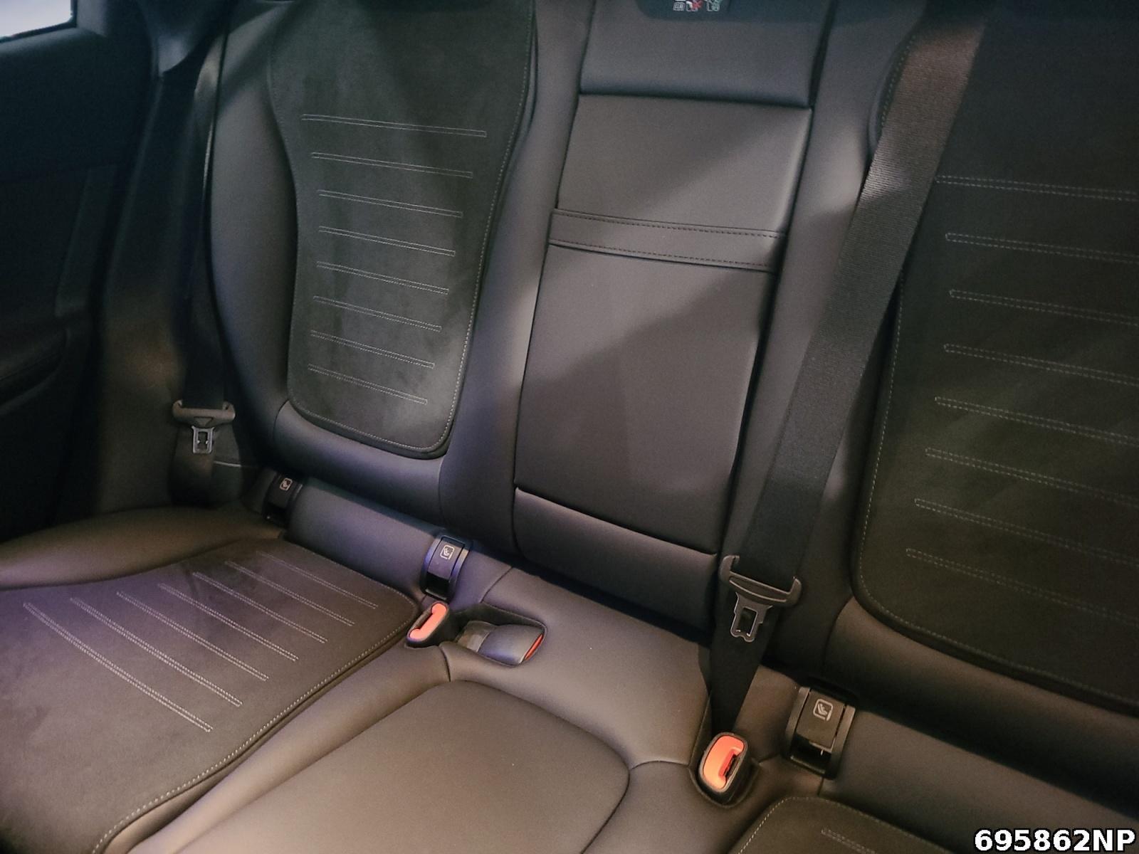 Mercedes-Benz GLC 300 4MATIC AMG Line GLC 300 d