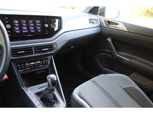 Volkswagen Polo 1.0 TSI IQ.Drive Style
