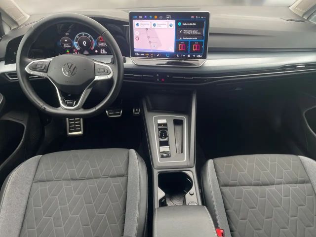 Volkswagen Golf DSG Golf VIII Plus