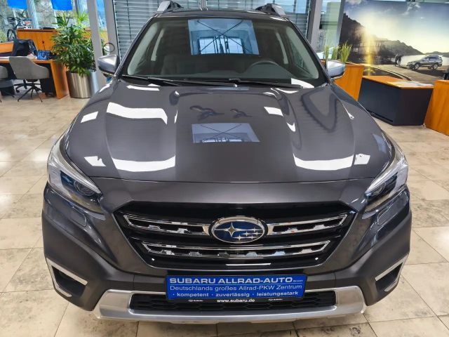 Subaru Outback 2.5i Platinum |LED | Navi