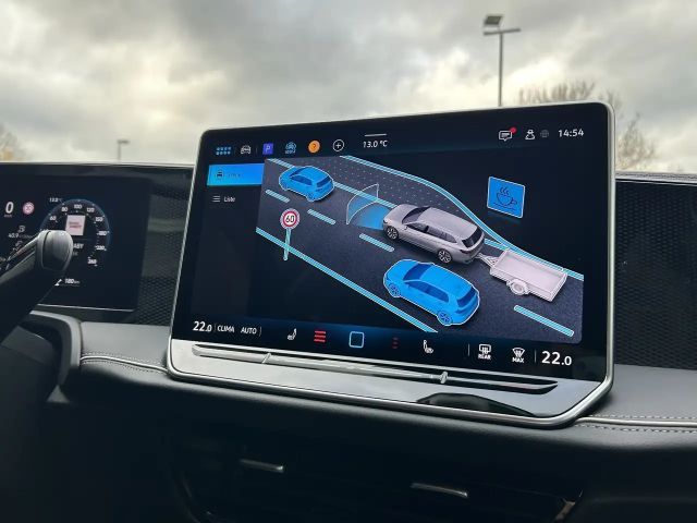 Volkswagen Passat 1.5 eTSI Business Variant