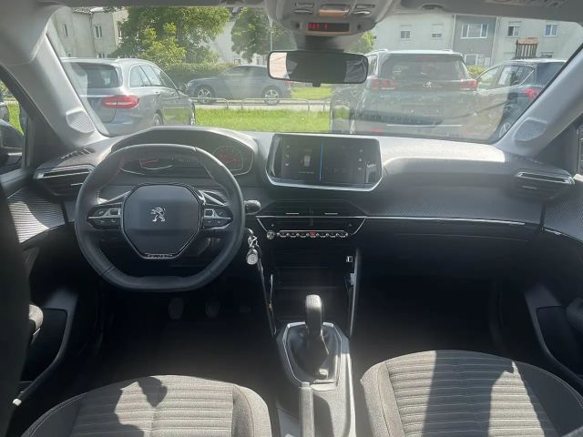 Peugeot 208 PureTech Style