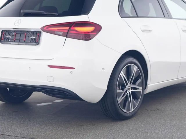 Mercedes-Benz A 180 , Night-Paket, 7G-DCT, Progr. Advanced, Winter-...