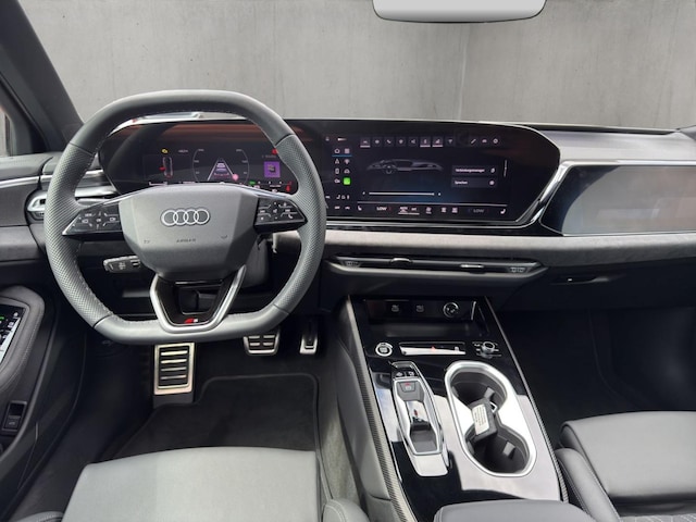 Audi A6 Avant Quattro S-Tronic