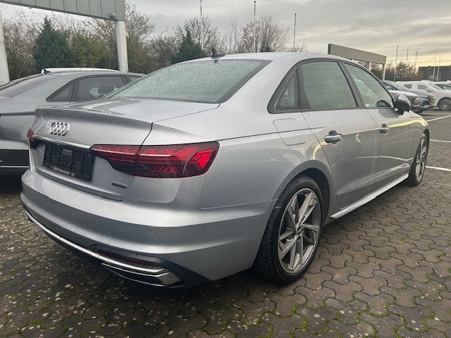 Audi A4 40 TDI Quattro S-Tronic Sedan