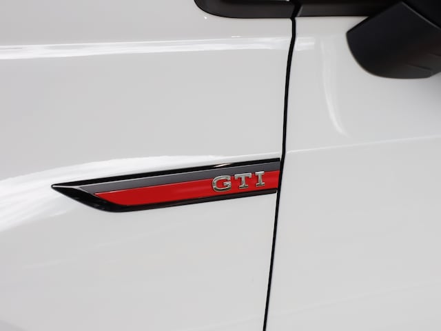 Volkswagen Golf DSG GTI Golf VIII Style