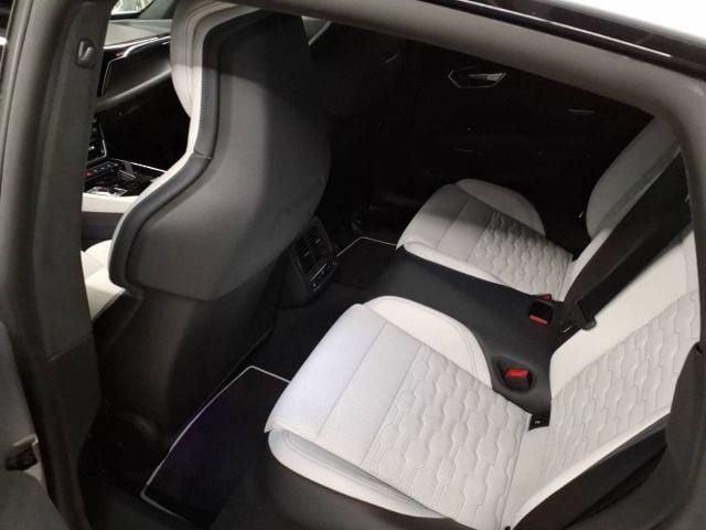 Audi RS e-tron GT Quattro