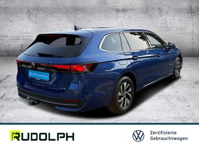 Volkswagen Passat 1.5 eTSI Business DSG