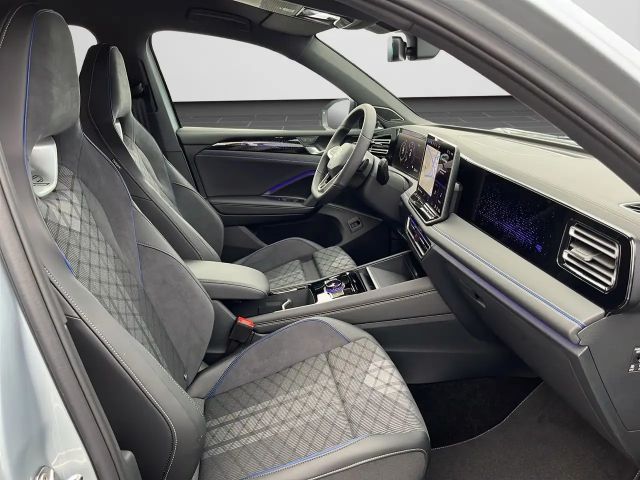 Volkswagen Tiguan DSG IQ.Drive R-Line