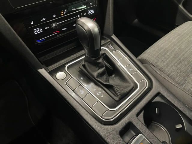 Volkswagen Passat Business Variant