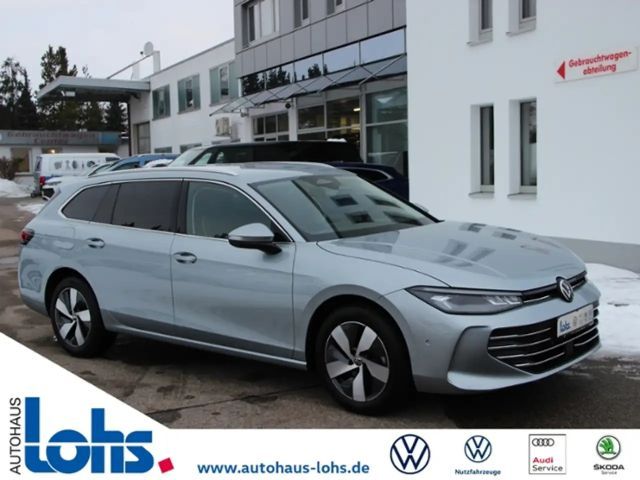 Volkswagen Passat 1.5 eTSI Business DSG Variant