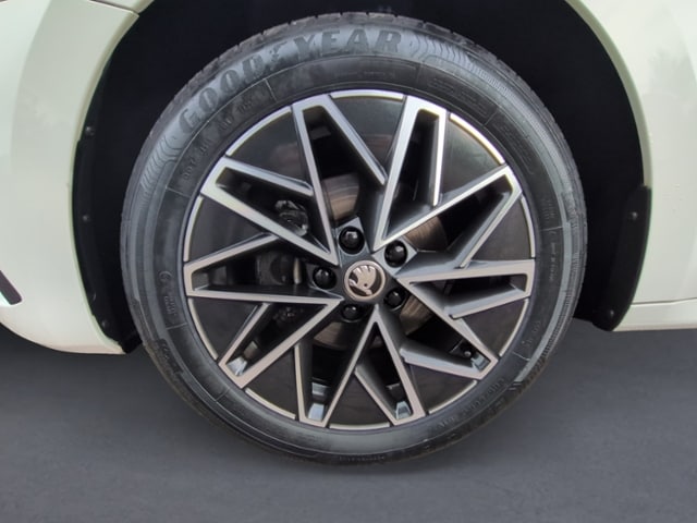 Skoda Octavia 2.0 TDI Clever Combi