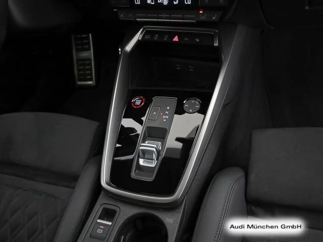 Audi RS3 S-Tronic Sedan