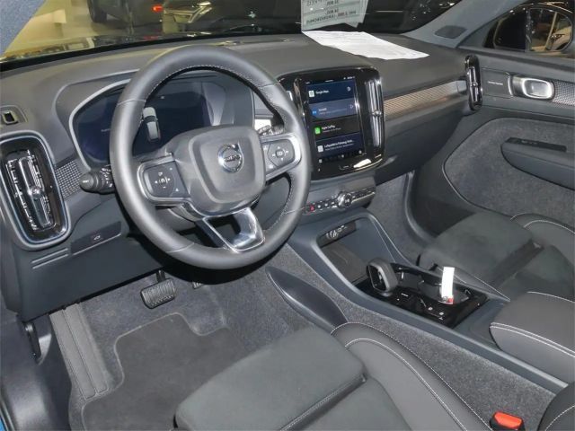 Volvo XC40 Dark Plus