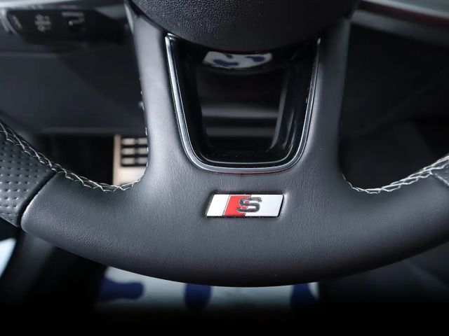 Audi A3 Hybride S-Line Sedan