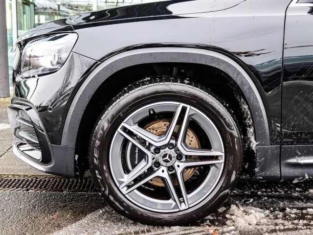 Mercedes-Benz GLB 200 AMG Line