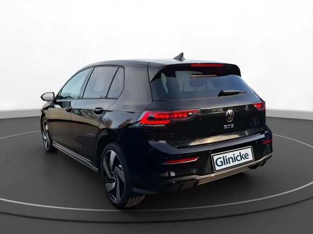 Volkswagen Golf DSG GTE