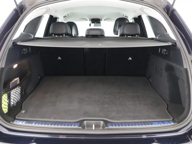 Mercedes-Benz GLC 300 4MATIC AMG Line