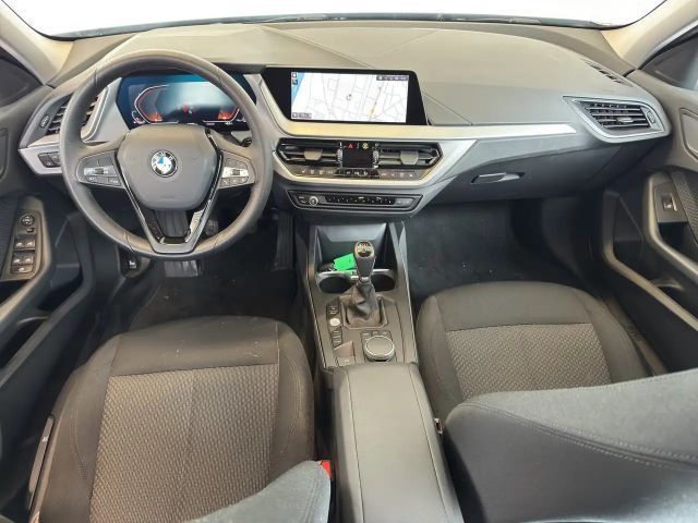 BMW 116 116i 5-deurs Sedan