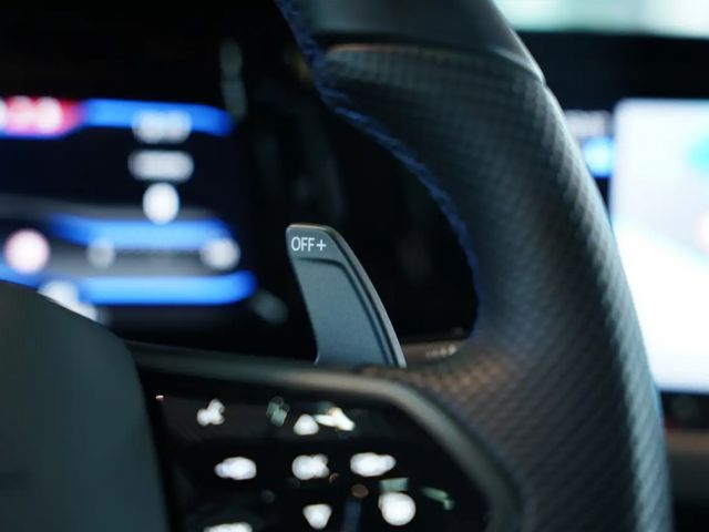 Volkswagen Golf R 4M *JP Performance *AKRA *Pano *KW *19